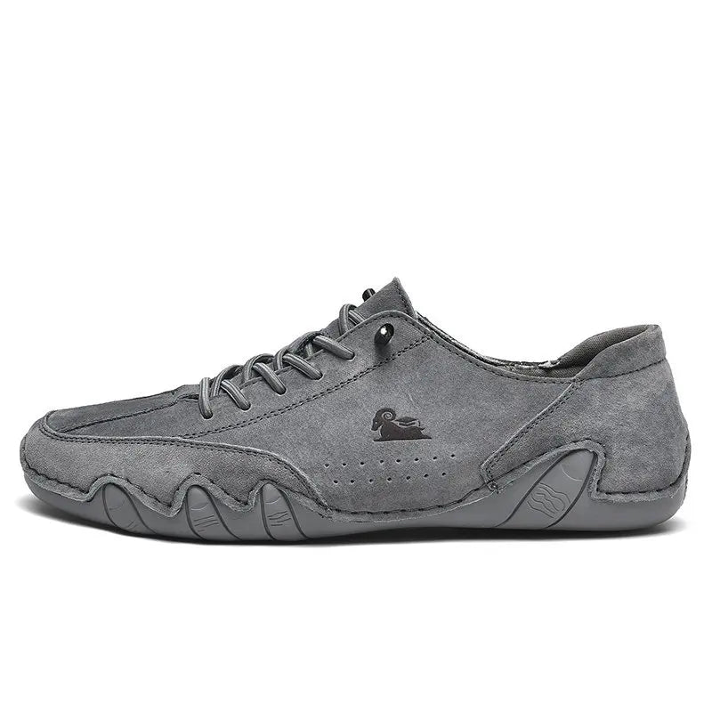 Men Casual Outdoor Fashion Sneakers Soft Leather Sneakers High Top Luxury Men Classic Walking Shoes Winter Motocross Boots 35-50